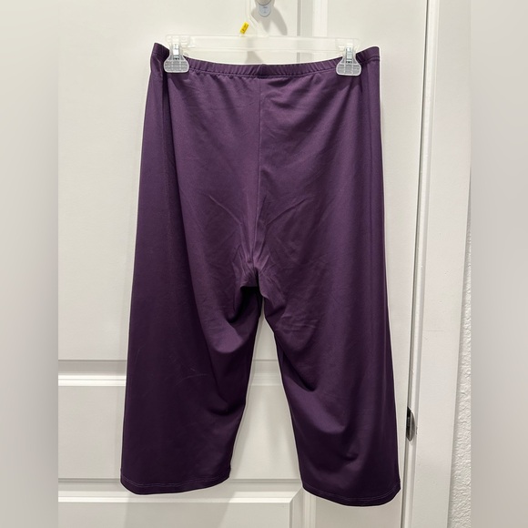 NWOT-Capri Pants Women Size XL - Picture 3 of 8